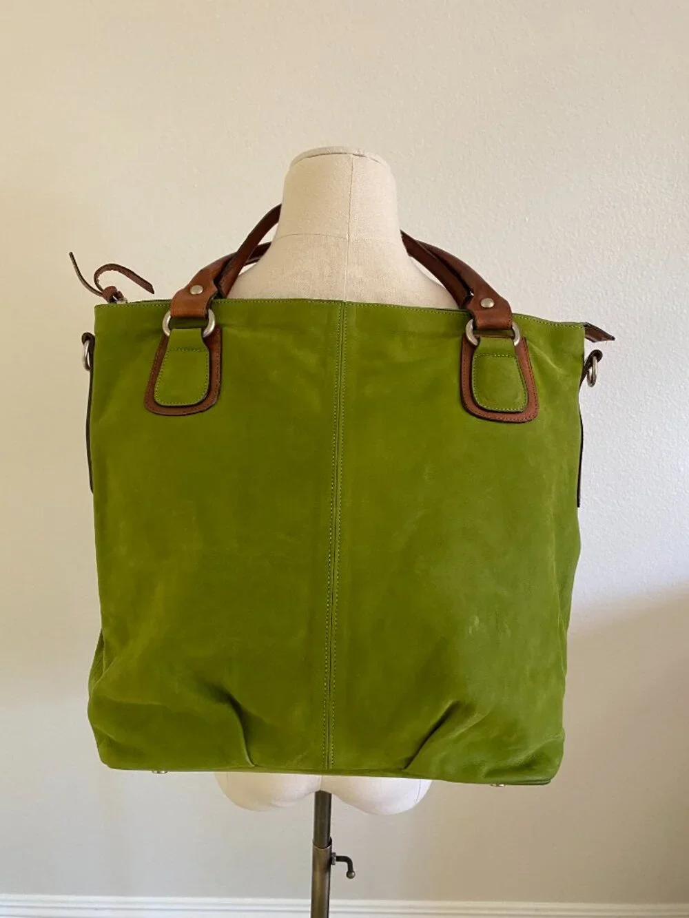 Letorri Leather Handbag Made in Italy - Picture 2 of 15